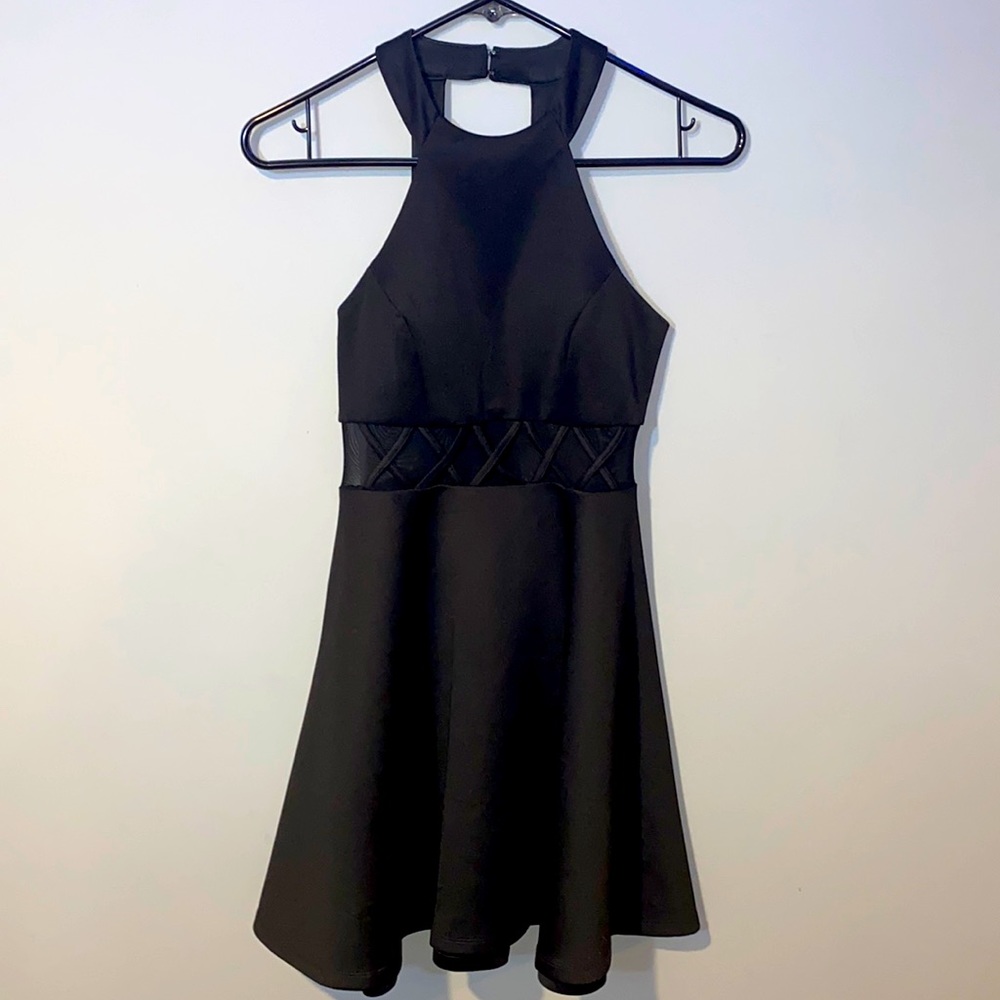 black dress, mesh around the waist